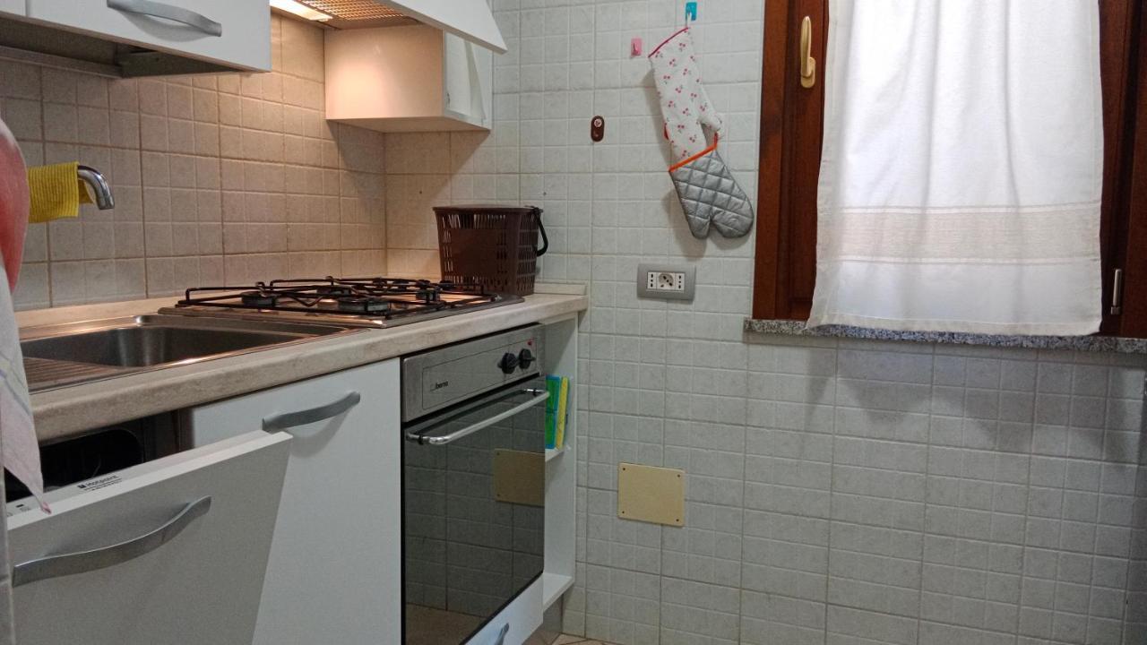 Flamingo House Apartment Cabras Ngoại thất bức ảnh