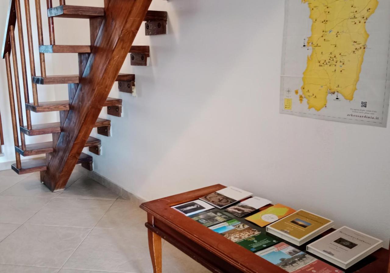 Flamingo House Apartment Cabras Ngoại thất bức ảnh